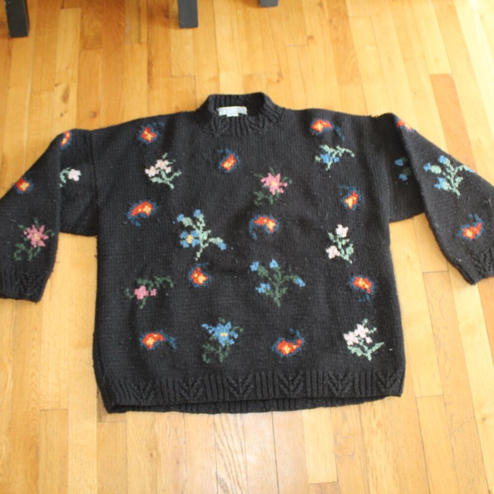 Vintage Joseph Tricot 100% Wool Parrot Sweater made in England